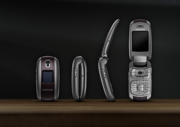 Photograph Jonathan Beer Samsung Mobile on One Eyeland